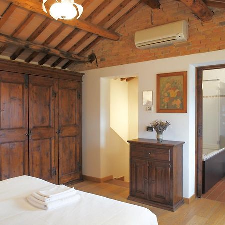 Agriturismo Tenuta La Pila Villa Villa Bartolomea Bilik gambar