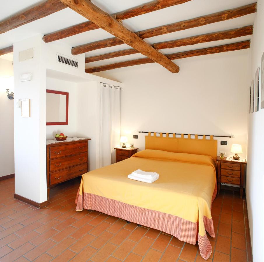 Agriturismo Tenuta La Pila Villa Villa Bartolomea Bilik gambar